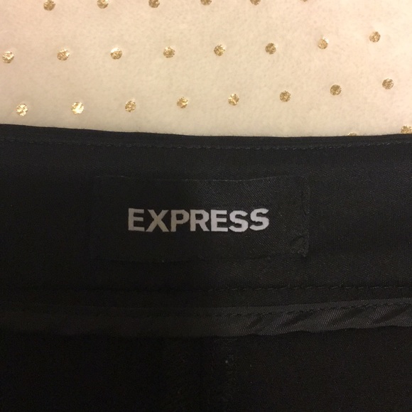 Express shorts - Picture 2 of 4